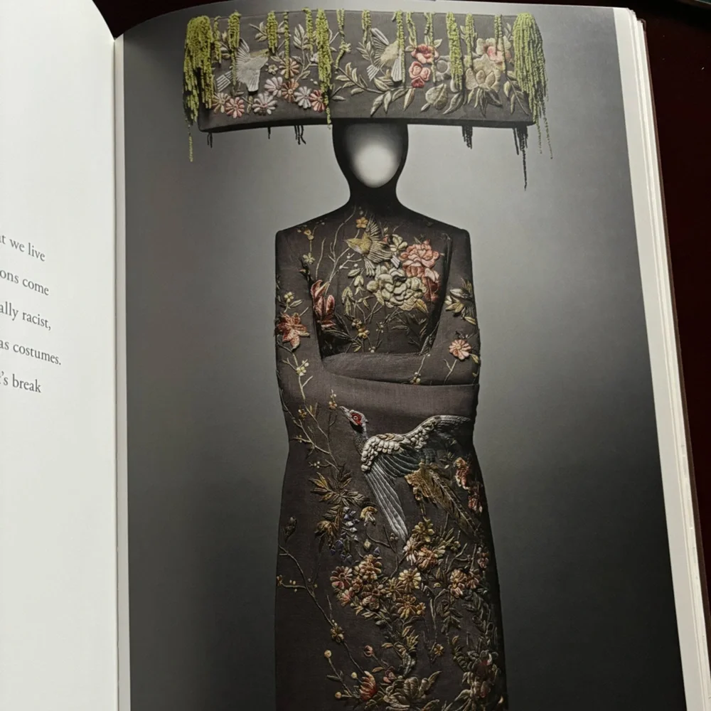 Alexander McQueen Savage Beauty 2011 Coffee Table Book - Picture 8 of 12